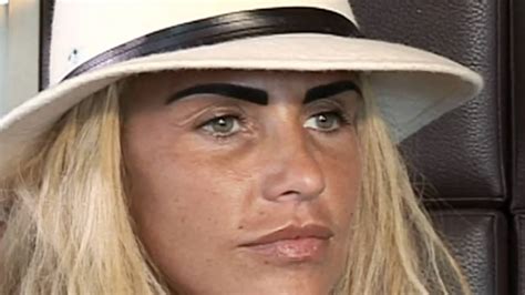 As katie price reveals she's had reconstructive surgery to correct a botched facelift, shocking pictures show just how much the star has changed over the past 20 years. Katie Price tops our dodgy eyebrow chart! - YouTube