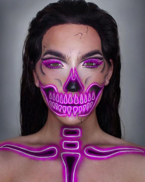 Jun 04, 2021 · if you've been scouring the internet for halloween makeup tutorials and just can't seem to find the one, i've got an idea for ya: Neon Makeup Is All Over Instagram And TBH I'm Here For It ...