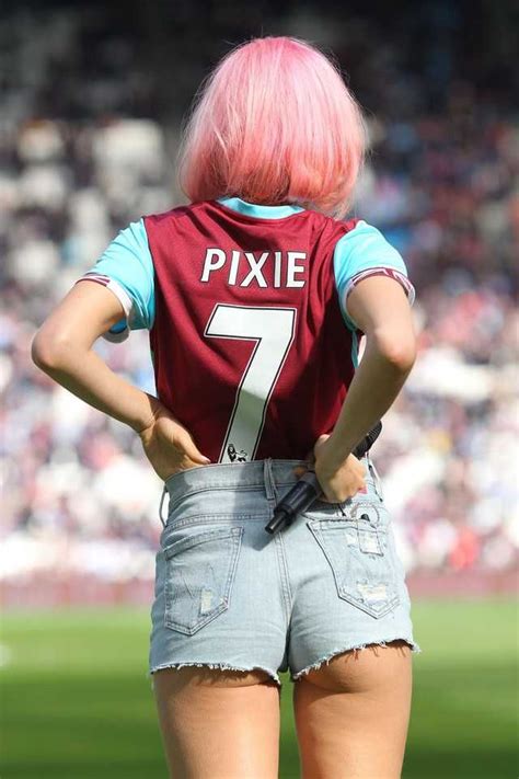 The swiss international has put pen to paper on a new deal with the irons, committing her future to the fa wsl side are a successful first season in claret and blue. Pin on West Ham United