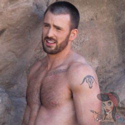 Chris evans in floral shirt with the tattoos peeking and the chain? chris evans tattoos | Chris evans shirtless, Chris evans ...