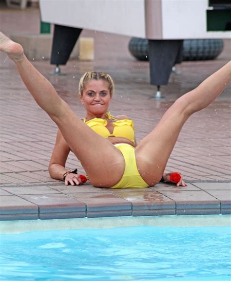 See more of danniella westbrook offical on facebook. Danniella Westbrook se lâche en bikini au bord de la ...