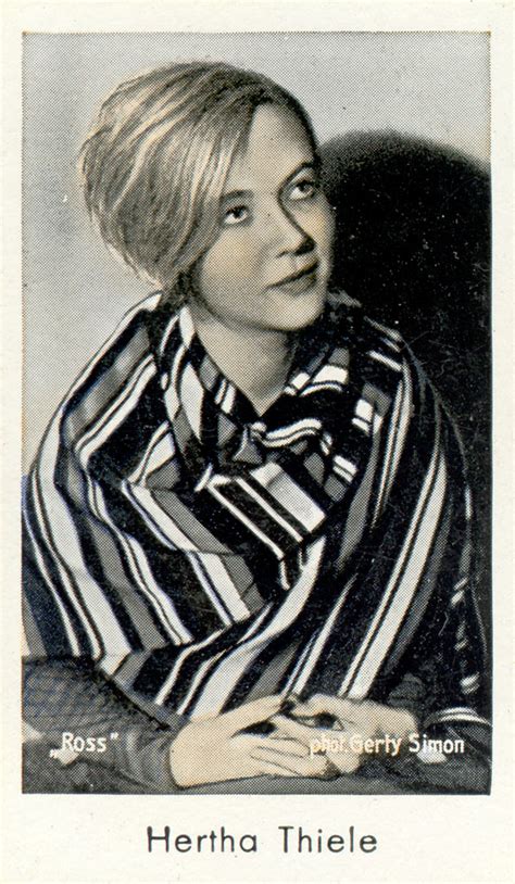 Hertha margaretha thiele voit le jour le 8 mai 1908, à leipzig, ville de saxe, à l'est de l'empire allemand. Hertha Thiele