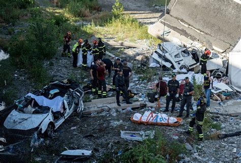 May 24, 2021 · questo hanno chiesto oggi i familiari delle vittime di ponte morandi ai parlamentari liguri. Crollo di Genova: 3 minori tra le vittime, ecco le ultime ...