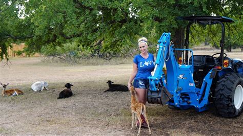 100 degree texas summer treasure hunt. Washing my Tractor ASMR - YouTube
