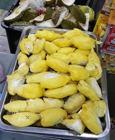 Cendol di sini merupakan 100 peratus hasil produk tempatan. Durian Cendol at Rojak & Cendol Shah Alam Seksyen 24