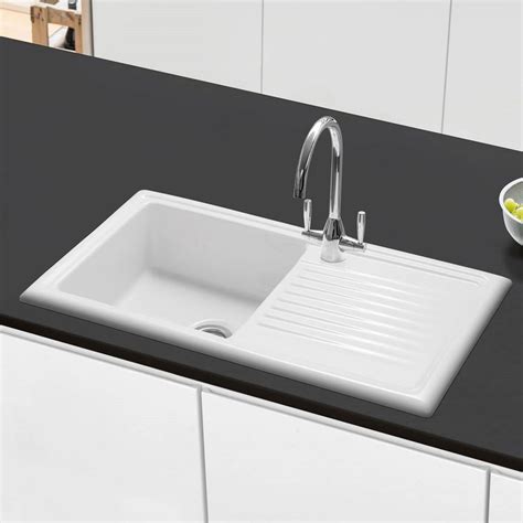 Explore 2 listings for kitchen sink with glass cover at best prices. Caple Wiltshire 1 Bowl White Ceramic Kitchen Sink with ...