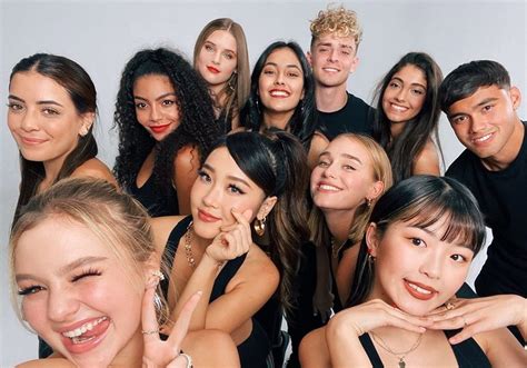 Associazione culturale musica nova formata da musicisti. 'One Love': nova música do Now United tem Any Gabrielly ...