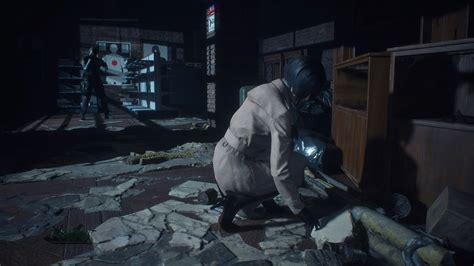 Once you've opened it, you'll find an inventory upgrade. Resident Evil 2 Remake 2019 - All Leon's Desk Codes, Safe ...