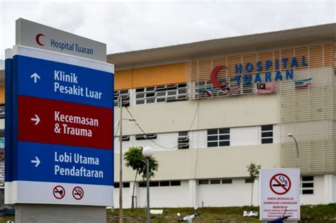 Raden percaya penjawat awam semua tersenyum jer bila dengar pasal mansuh. Mulai Januari, Caj Wad Hospital Kerajaan Dijangka Naik 50% ...