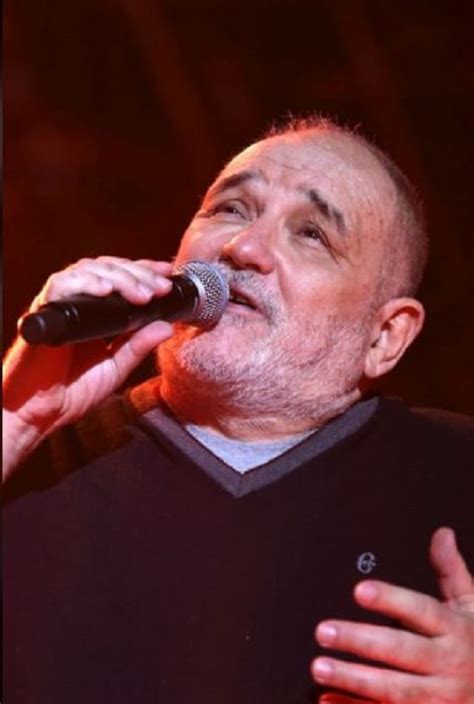 Najzanimljiviji članci, slike i video vezani za temu đorđe đorđe balašević. Ðorde Balaševic Net Worth 2020, Age, Height, Bio, Wiki & Facts