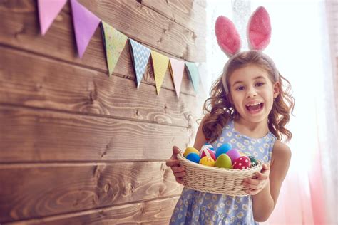 Easter 2021 in christian holidays. When is Easter 2021? Date of Easter Sunday, school ...