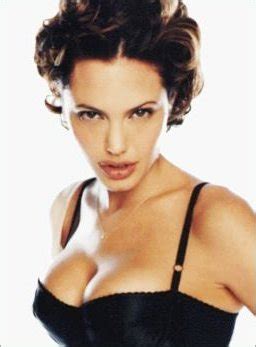 We have seen her in long hair and short bangs in front. Angelina Jolie Voight With Short Hair In Big Roll Curls