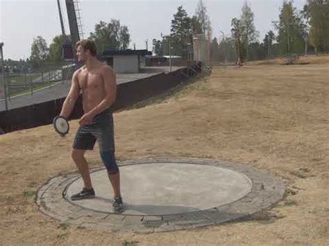 Simon pettersson (born 3 january 1994) is a swedish athlete specialising in the discus throw. Simon Pettersson throwing - YouTube