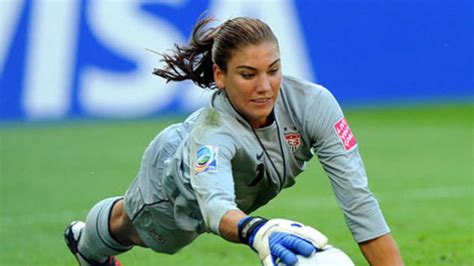 Check spelling or type a new query. Frauen-WM: US-Torhüterin Hope Solo im Porträt | Fußball