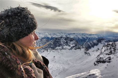 Nach dem anstrengenden aufstieg erwartet dich auf der zugspitze diese grandiose aussicht. Meine Mission - Tagesausflug Zugspitze - Lilies Diary