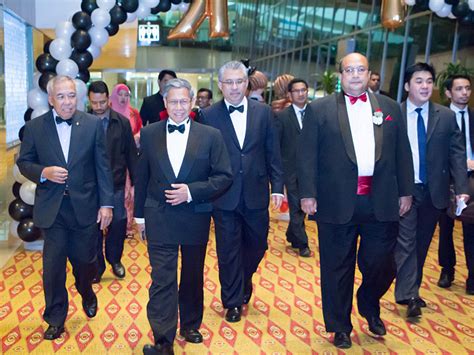 Khazanah global scholarship is a prestigious award that gives brilliant and successful malaysians the opportunity to pursue undergraduate and postgraduate studies at selected leading universities around the world. YK Black Tie Dinner 2015 - Events - Media Releases ...