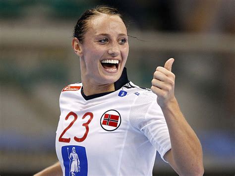 Camilla herrem (born 8 october 1986) is a norwegian handball player for sola hk and the norwegian national team. Cu ce echipă română a semnat handbalista norvegiană ...