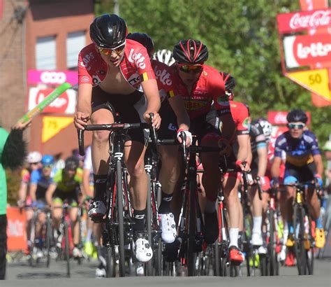 On saturday, kobe goossens attacked tour de romandi for the second consecutive stage. "Ik ben er opnieuw klaar voor" - Het Nieuwsblad