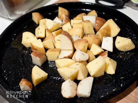 Toss with olive oil to coat and season liberally with salt and herbs. Convection Oven Roasted Potatoes - Tiny Urban Kitchen