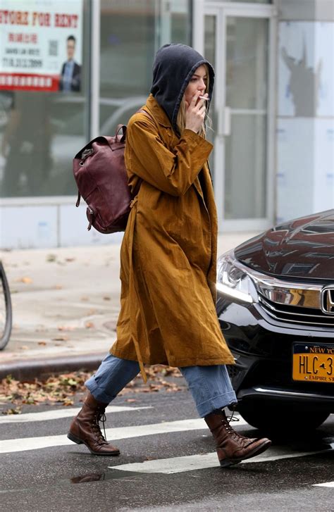 Lots of new and returning television is flooding the airwaves at the. EMMA STONE on the Set of Netflix's Maniac in New York 08 ...