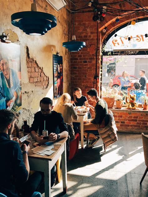 Cafe la ruina i raj. Cafe La Ruina i Raj Srodka - Poznan Poland | Poznań, Polska