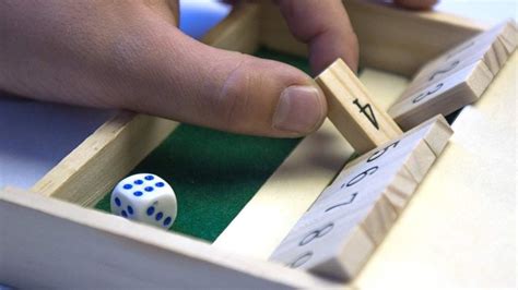 Nach diesen 1000 punkten müssen sie weiterwürfeln. Shut The Box - Regeln & Anleitung - Spielregeln.de