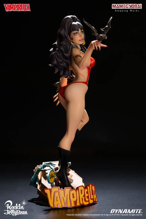 Handler untuk memproses peristiwa perangkat. Dynamite® Vampirella Rockin' Jelly Bean Mamegyorai Statue