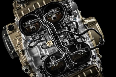 2020-ducati-superleggera-v4-panigale-price-specs-official ...