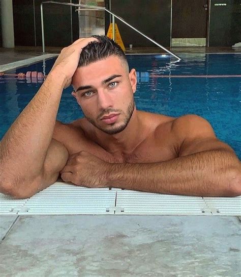 See more ideas about top boxers, tyson fury, anthony joshua. Pin by Sushant on ragazzi | Love island, Tyson fury ...