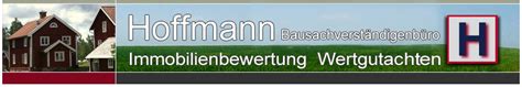 Ein wertgutachten hilft ihnen für eine realistische einschätzung des preises beim hausverkauf. Immobilienbewertung Immobiliengutachen Hauswertgutachten ...