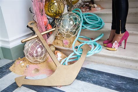 Vintage vitrika olympia glass wall lamp sconce adds a touch of deco style mid century glamour! Paris Fashion Week: Mein Outfit am dritten Tag - NAF NAF ...