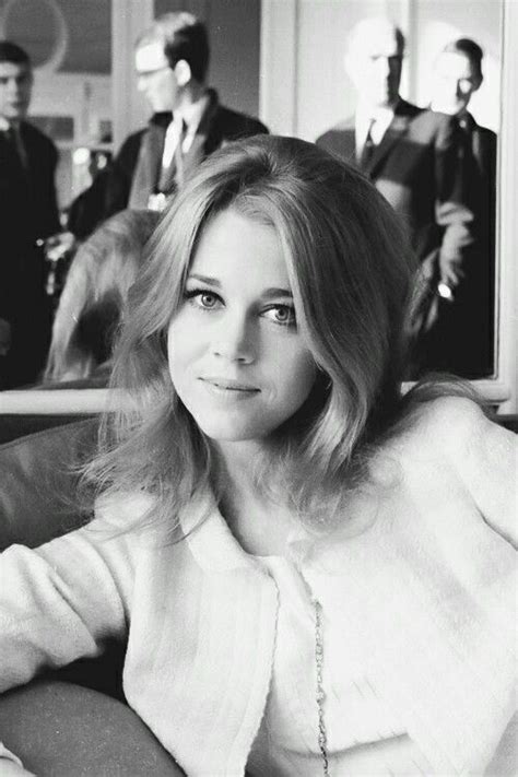 She doesn't just look good for her age, she looks below are 15 mega hot photos of young jane fonda. A beautiful young actress in the 1960's. Jane Fonda ...