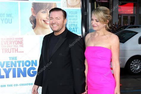 Ricky, 58, has been in a relationship with his longtime girlfriend, producer jane fallon, since 1982. Ricky Gervais & Wife - Stock Editorial Photo © Jean_Nelson #12939272