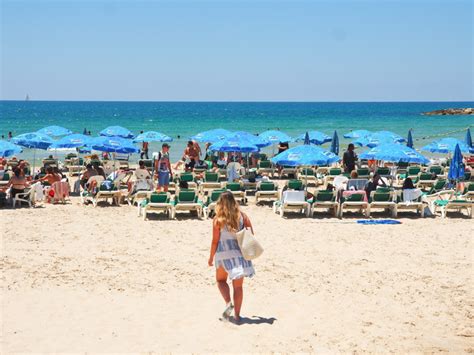 Er enthält spannende artikel rund um die reise & das leben in tel aviv. Wat te doen in Tel Aviv strand banana beach-2 ...