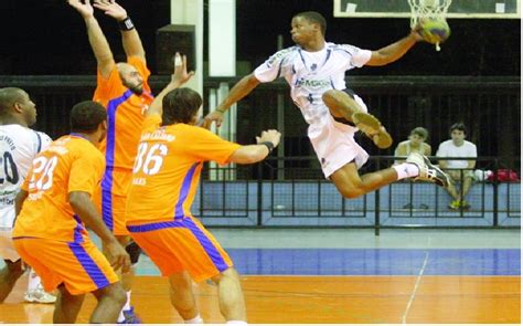 Fundamentos técnicos do handebol (1) fsdfsd, 2019. EDUCA AÇÃO FÍSICA E HUMANA: HANDEBOL - FUNDAMENTOS BÁSICOS ...