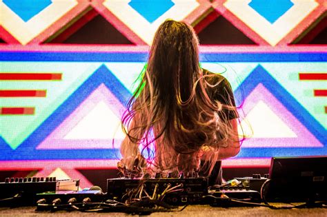 I will update more when i find some good ones. Bassnectar Drops Highly-Anticipated 'Reflective (Part 3)' EP | EDM Identity