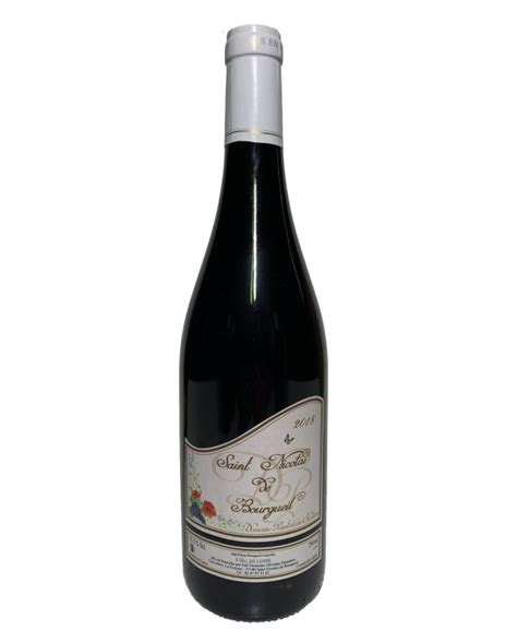 Bright and primary, with cherries and black raspberries preceding a palate of ripe, sweet blueberries seasoned with dried herbs and pepper. AOP Saint Nicolas de Bourgueil Rouge 2018 - 6 bouteilles