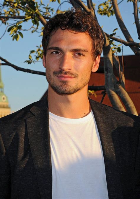 It's absurd and ridiculous and utterly delightful. Mats Hummels | Mats hummels, Men's soccer teams, Soccer stars