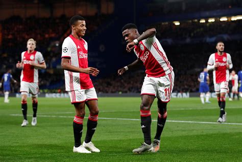 The global quincy promes' celebration is becoming a frequent occurrence. Trọng tài Rocchi có ưu ái Chelsea, nặng tay với Ajax - Báo ...