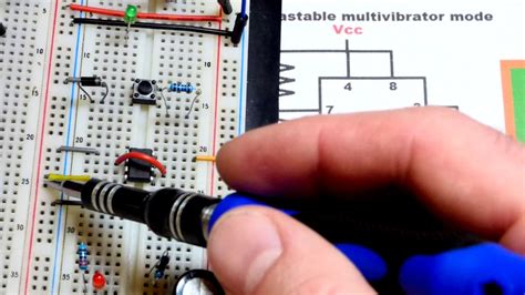 The internal block diagram and schematic of the 555 timer are highlighted with the same color across all three drawings to clarify how the chip is implemented: Quick 555 timer astable multivibrator mode circuit ...