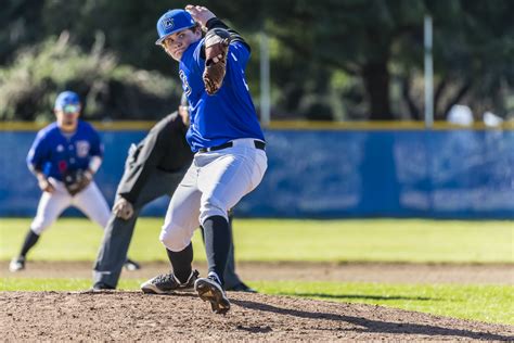 Lucas pereira ретвитнул(а) gustavo henrique dando choque (de ). Hadley Davis - 2020 - Baseball - Clark College Athletics