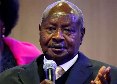 1944) is a ugandan politician who has been president of uganda since 29 january 1986. Ouganda : Yoweri Museveni, au pouvoir depuis 1986 ...