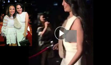 She is a malaysian actress and model. Video Izara Aishah Tampil Seksi Di ABPBH Kena Kecam ...