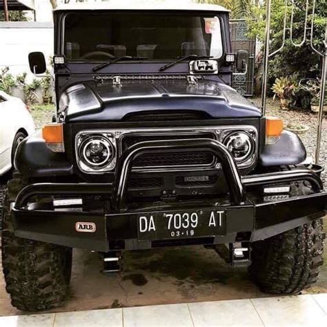 How well will it sell now that it's actually worth considering? Tough Truck | Fj40 landcruiser, Toyota cruiser, Land cruiser