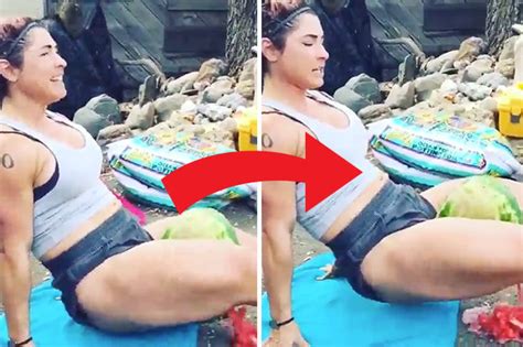 Watermelon crush by my thighs. Bodybuilder crushes watermelon with thighs in extreme ...