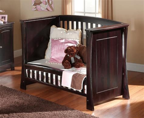If you move your toddler to a bed and the next week move the baby into her old crib, your tot may feel jealous—like you gave her. Ocean safety-gate crib converted into toddler bed... http ...