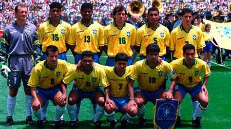 #tbtdaamarelinha carlos alberto torres, o eterno capitão da seleção brasileira lendas da seleção. Elenco da Seleção Brasileira de 94 - Elencos