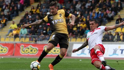 Coquimbo unido is playing against deportes iquique in the chile primera b. Coquimbo Unido salvó una agónica igualdad ante Valdivia y ...