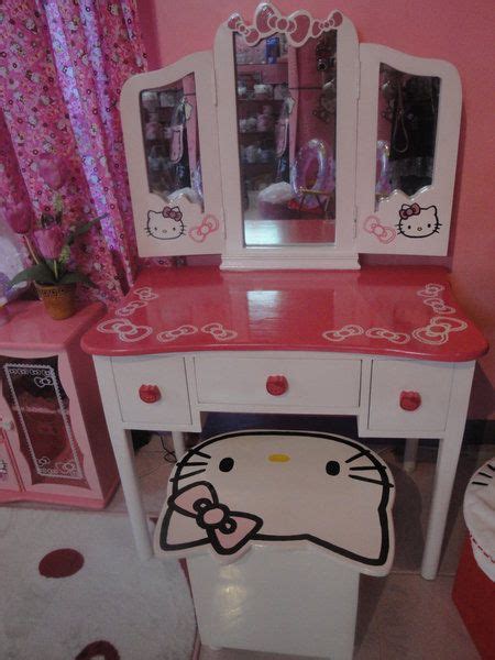 Get inspired with teen bedroom decorating ideas & decor from pottery barn teen. ~Hello Kitty Addicted (=^.^=) ♥~ I'm Cheyenne and i'm ...