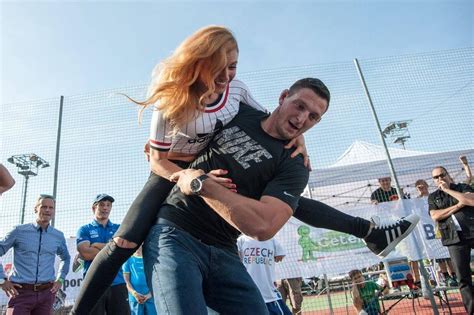 Aktualni olimpijski pobjednici iz rio de janeira 2016., čeh lukas krpalek i slovenka tina trstenja, u poreču se spremaju za obranu zlata, a europski prvaci belgijanac toma nikiforov, kosovari akil gjakova i distria krasniqi žele nove uspjehe u tokio. Gabriela Koukalova on Twitter: "Czech Lukas Krpalek judoka ...